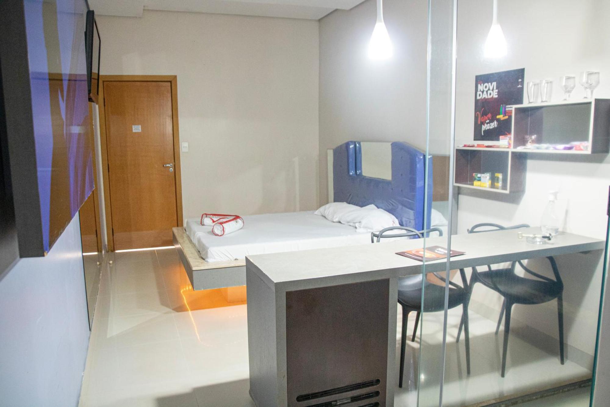 Rodotel Venus (Adults Only) Jataí 外观 照片